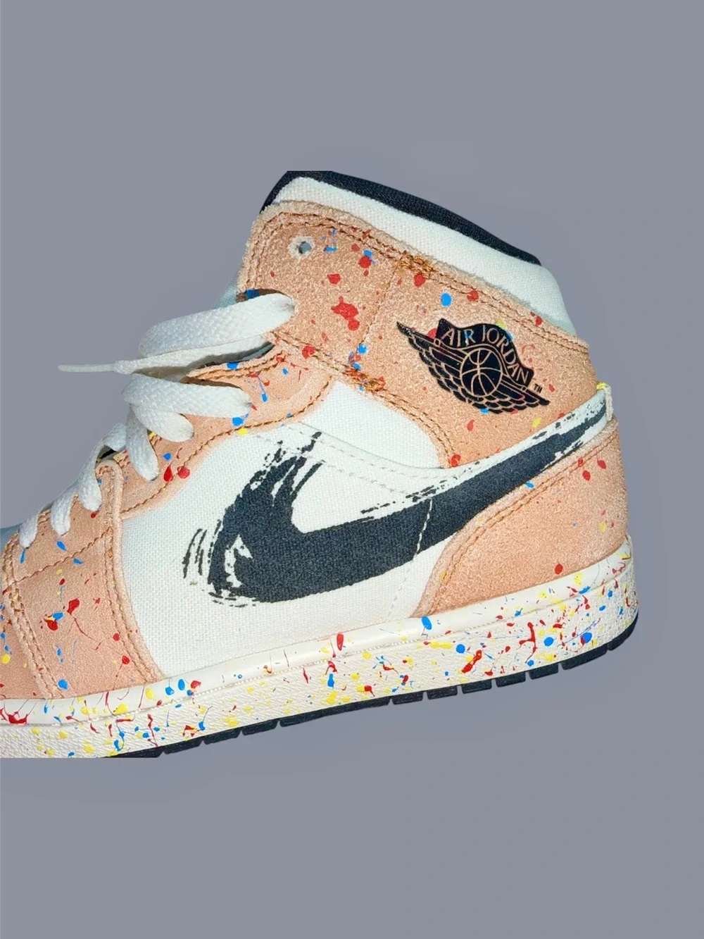 Air Jordan 1 Mid SE 'Brushstroke Paint Splatter' Men’s Size 8 Worn twice